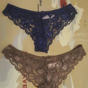 Women's Lacey Panties Set of 2